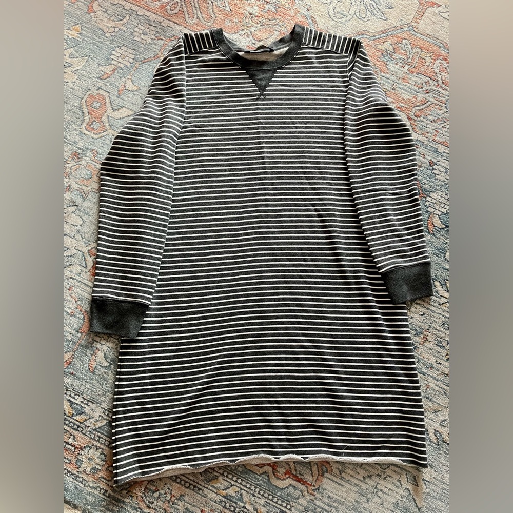 Abercrombie and Fitch grey and cream stripe long sleeve dress. XL.
